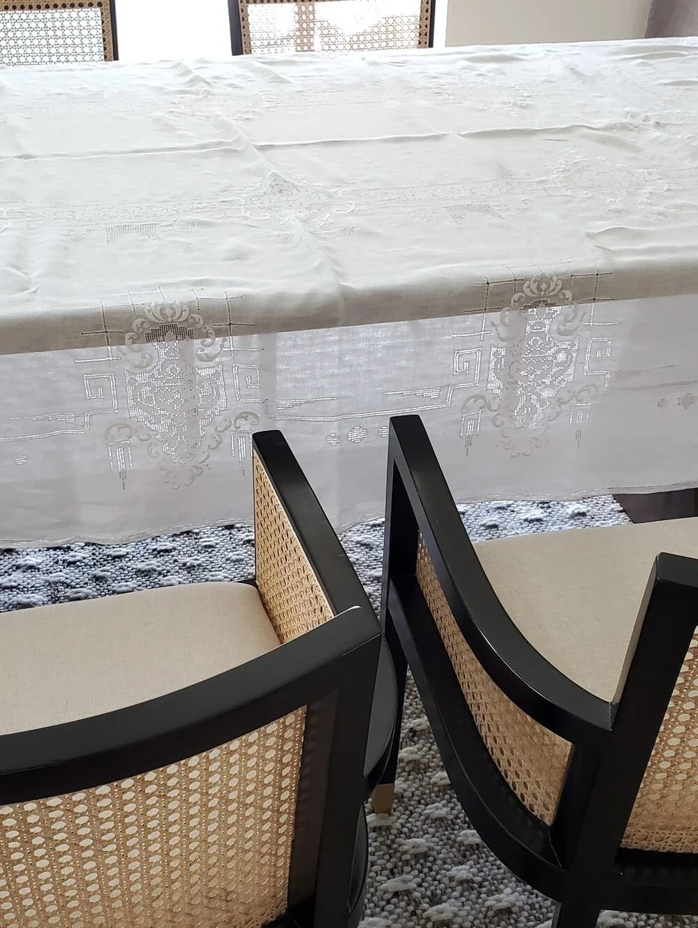 Vtg Madeira Linen Hand Embroidered Intricate Cutwork Tablecloth+12 Napkins White